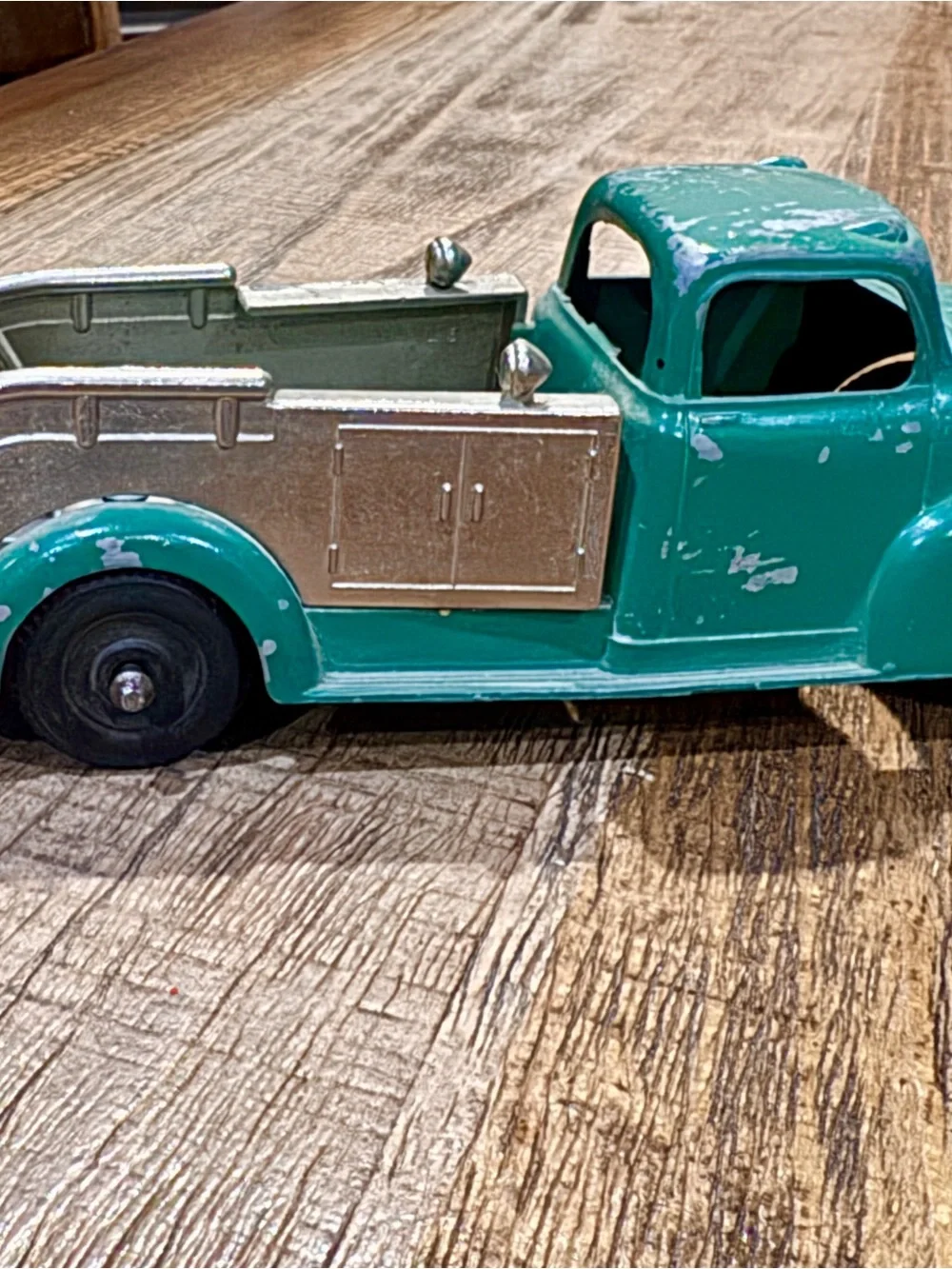 2 Vintage-1950 Hubley fire truck and Hubley wrecker die cast